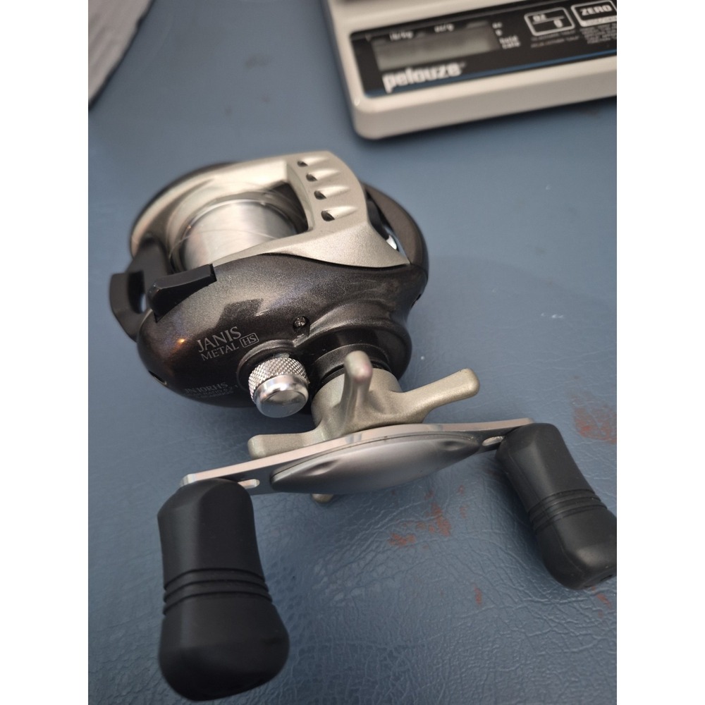 Limited Edition Pinnacle Janus Fishing Baitcast Reel